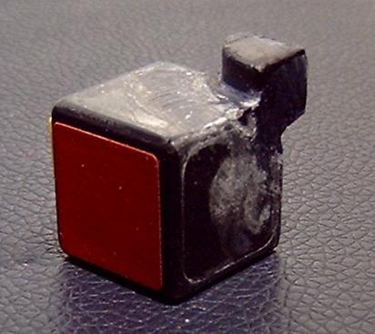 3x3x2_corner.JPG (24534 bytes)