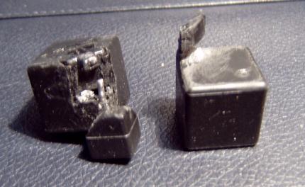 3x3x5_cornerPart.JPG (20468 bytes)