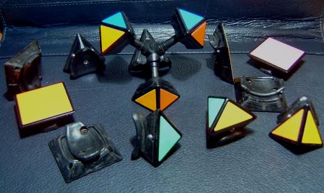 Skewb3.JPG (27143 bytes)